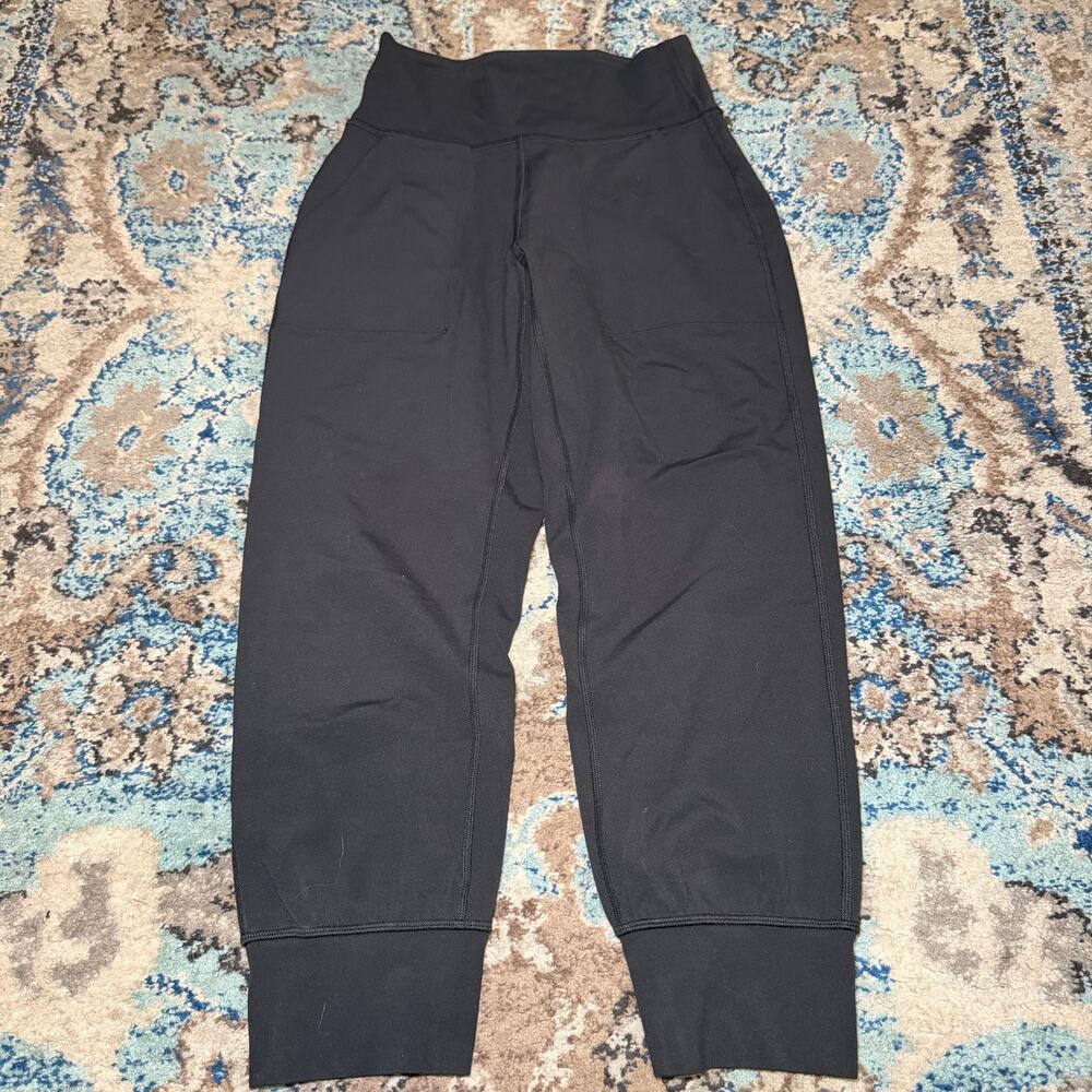 Lululemon Align Cropped Jogger